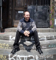 Alex  from Tokyo  - 27/03/2014